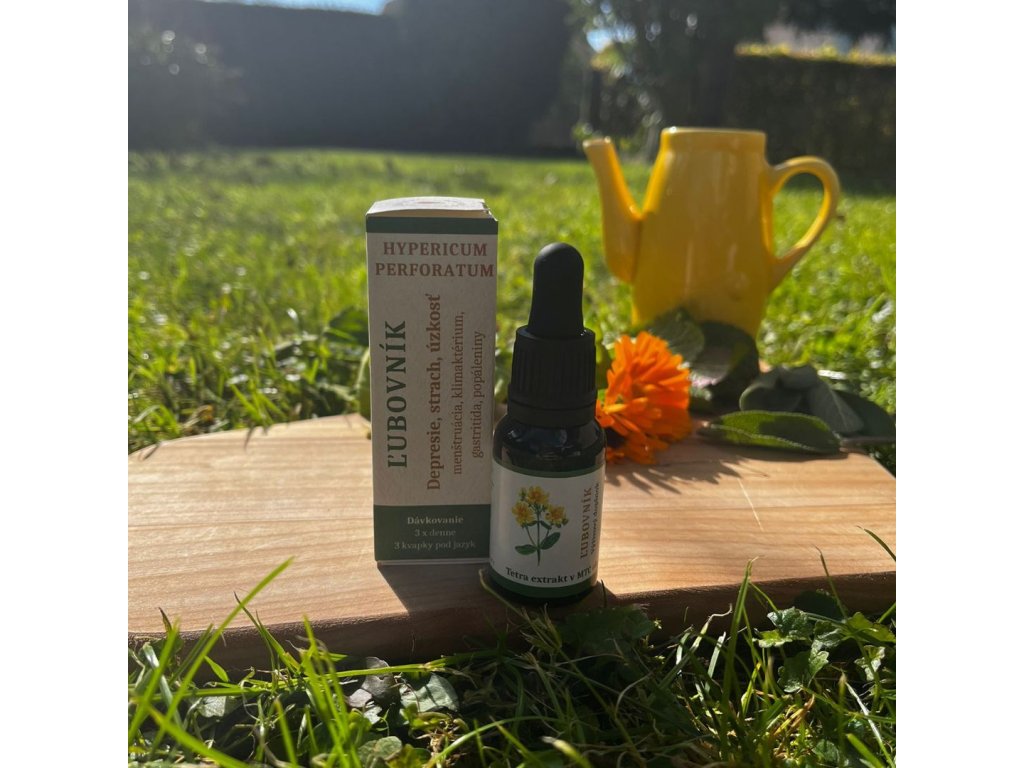 Terapeutické kvapky s tetra extraktom ľubovníka bodkovaného (1,5%/225mg) v MTC – C8 oleji 